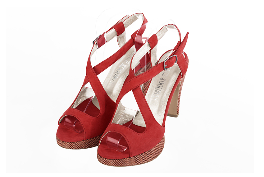 Scarlet red women's open back sandals, with crossed straps. Round toe. Very high slim heel with a platform at the front. Front view - Florence KOOIJMAN